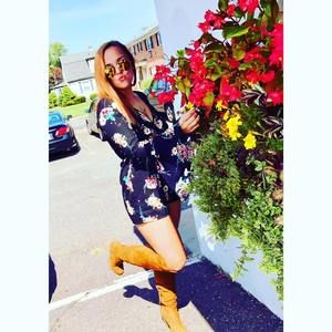 Meet your Posher, Ashley